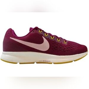 NIKE Air Zoom Pegasus 34, Size 9